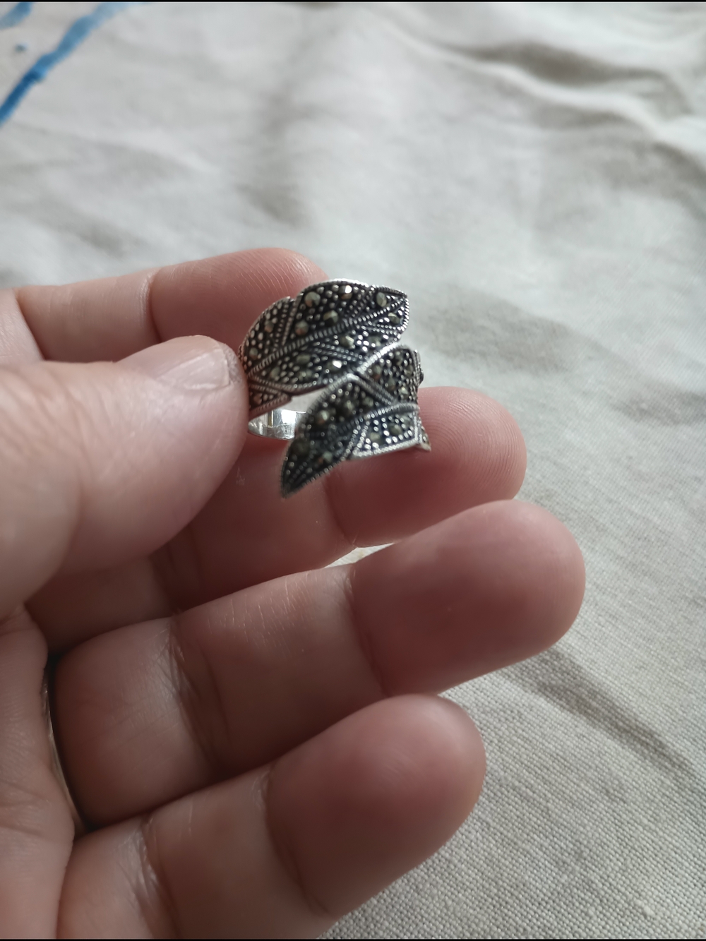 Tocarra Sterling Silver 925  Leaf-Style Ring  Size7